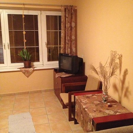 Asso Penzion Bojnice Bagian luar foto